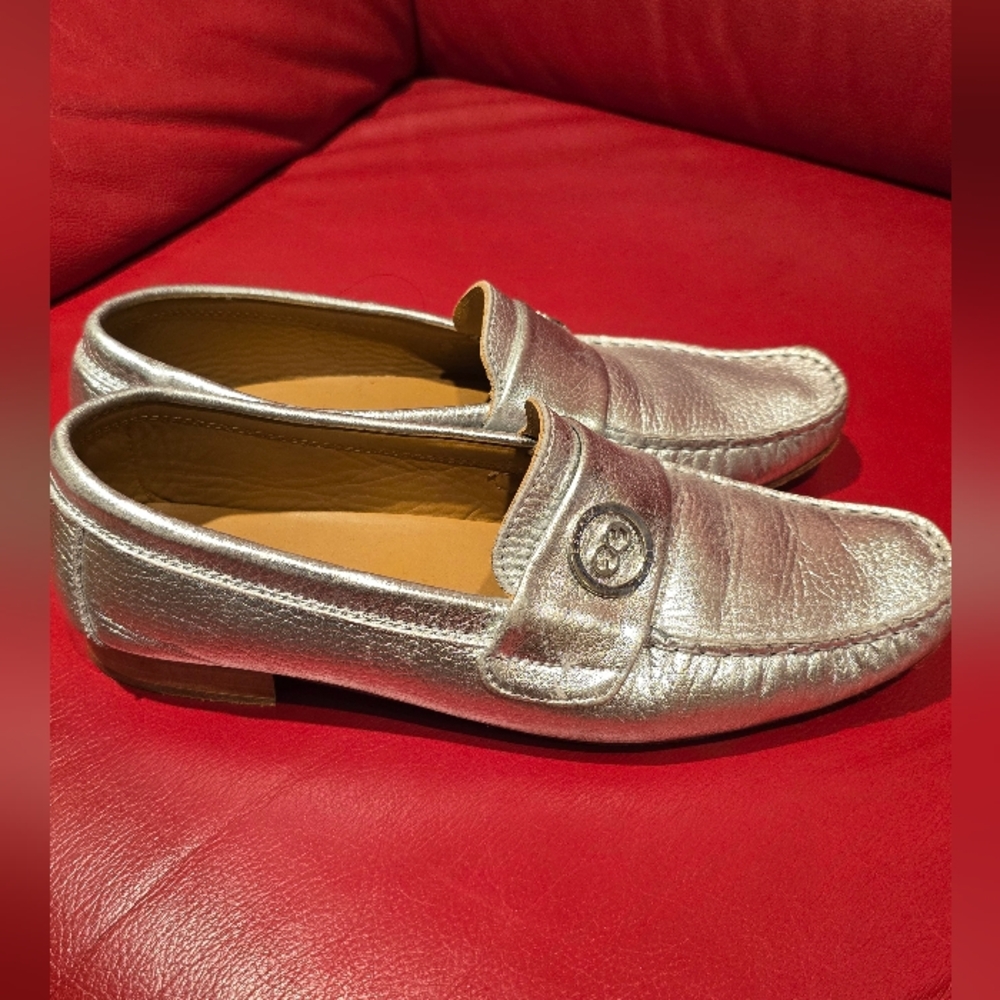 Escafa Womens Silver Loafers